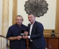 Kryeparlamentari Veseli takoi Massimo Mazzalin